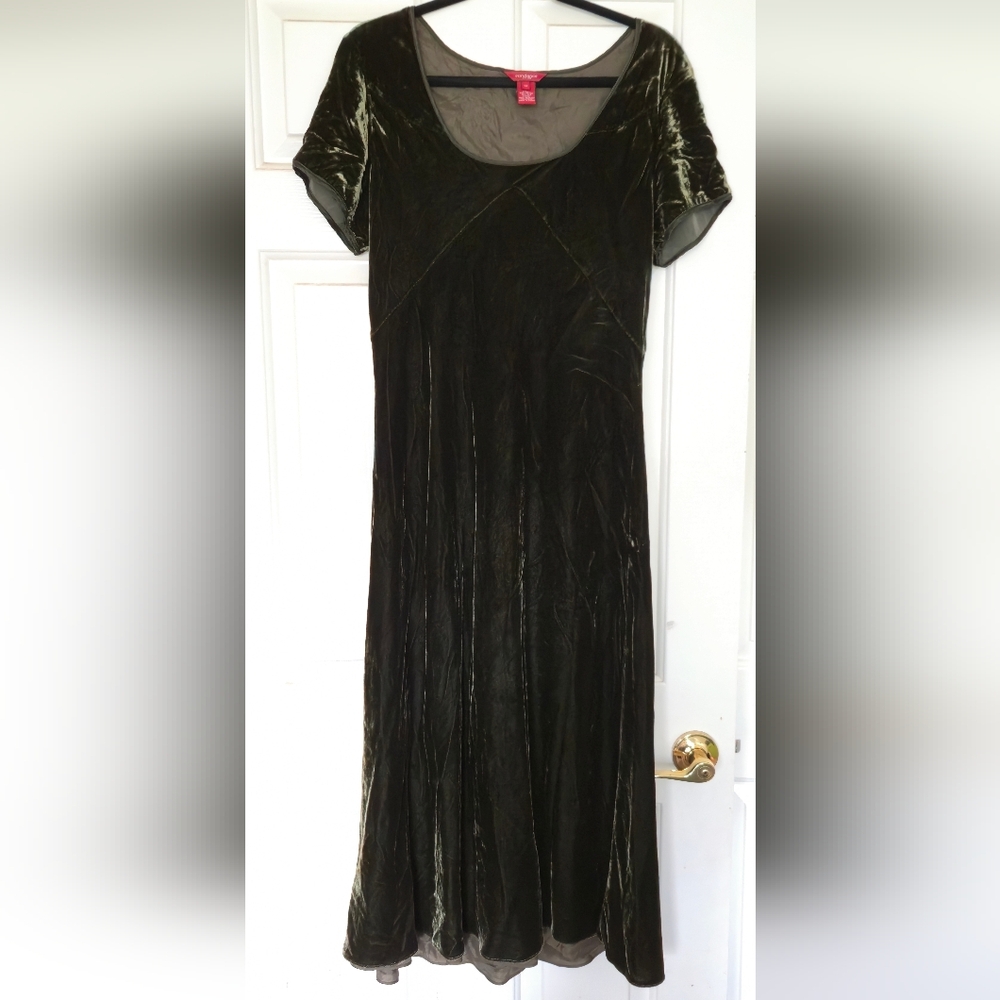 Sundance Black Velvet Midi Dress